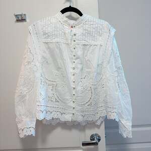 Farm Rio Off-White Richelieu Puff Sleeve Blouse M NWT